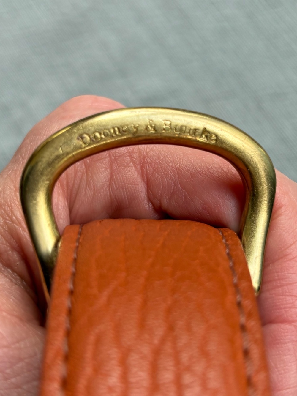 NEW Vintage Dooney & Bourke Chestnut Leather Belt with Gold Hardware - Picture 8 of 8